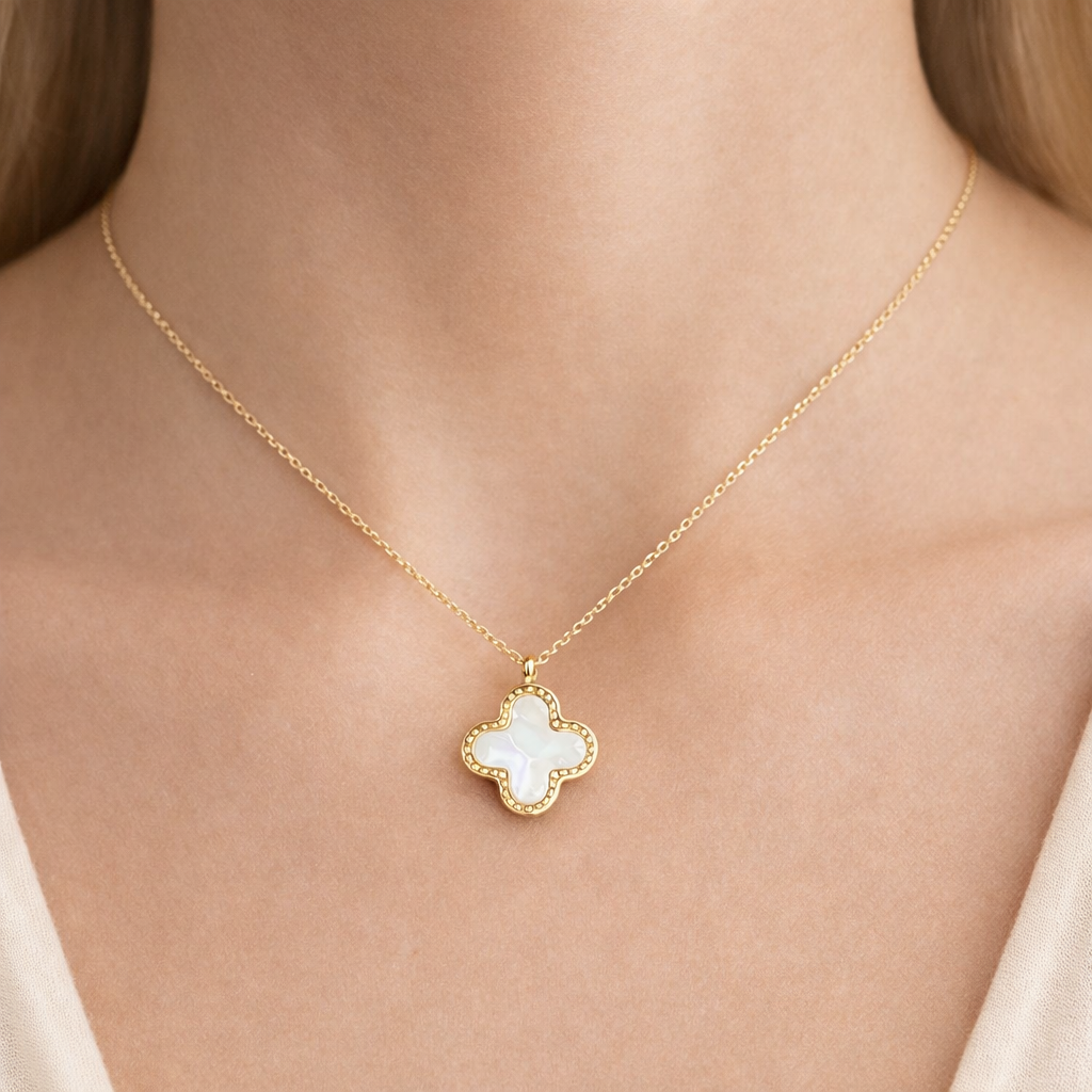 Luna Clover Pendant